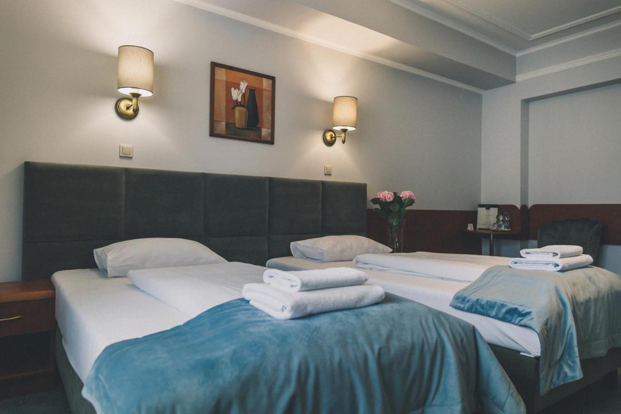 Hotel Czardasz Spa & Wellness بوتسك المظهر الخارجي الصورة