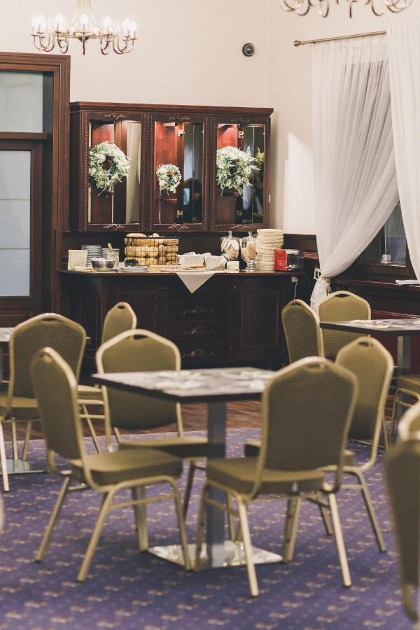 Hotel Czardasz Spa & Wellness بوتسك المظهر الخارجي الصورة