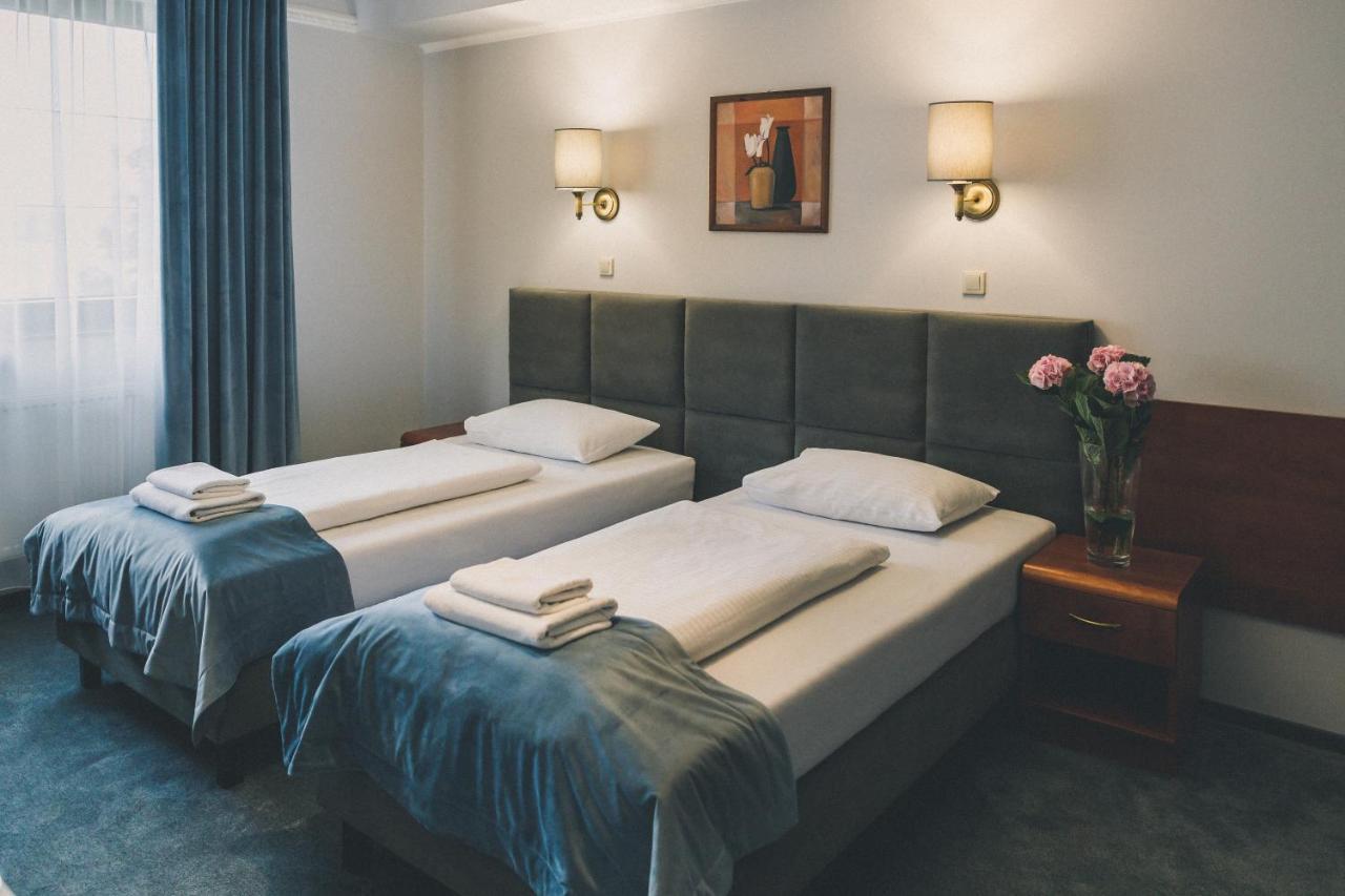 Hotel Czardasz Spa & Wellness بوتسك المظهر الخارجي الصورة