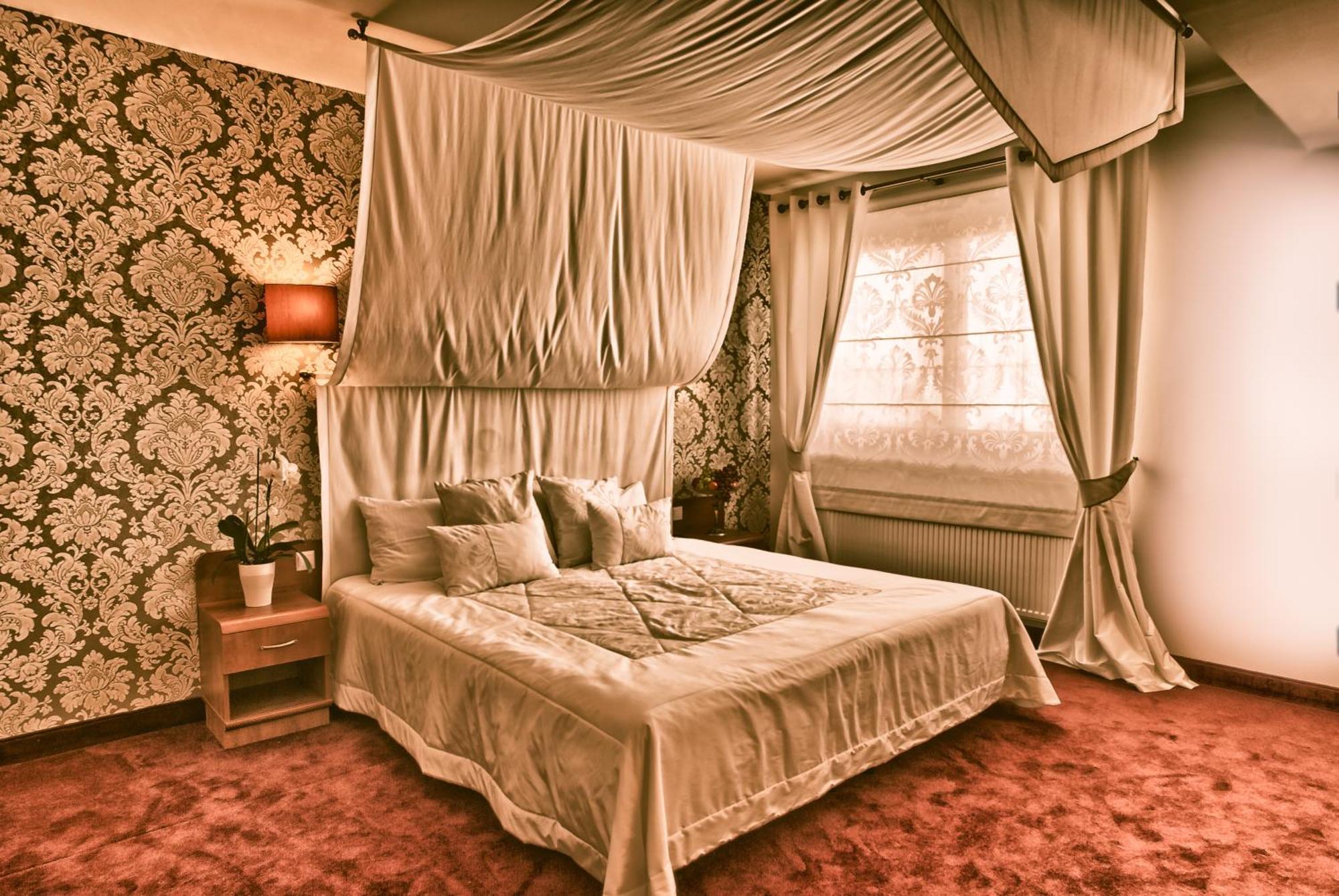 Hotel Czardasz Spa & Wellness بوتسك الغرفة الصورة