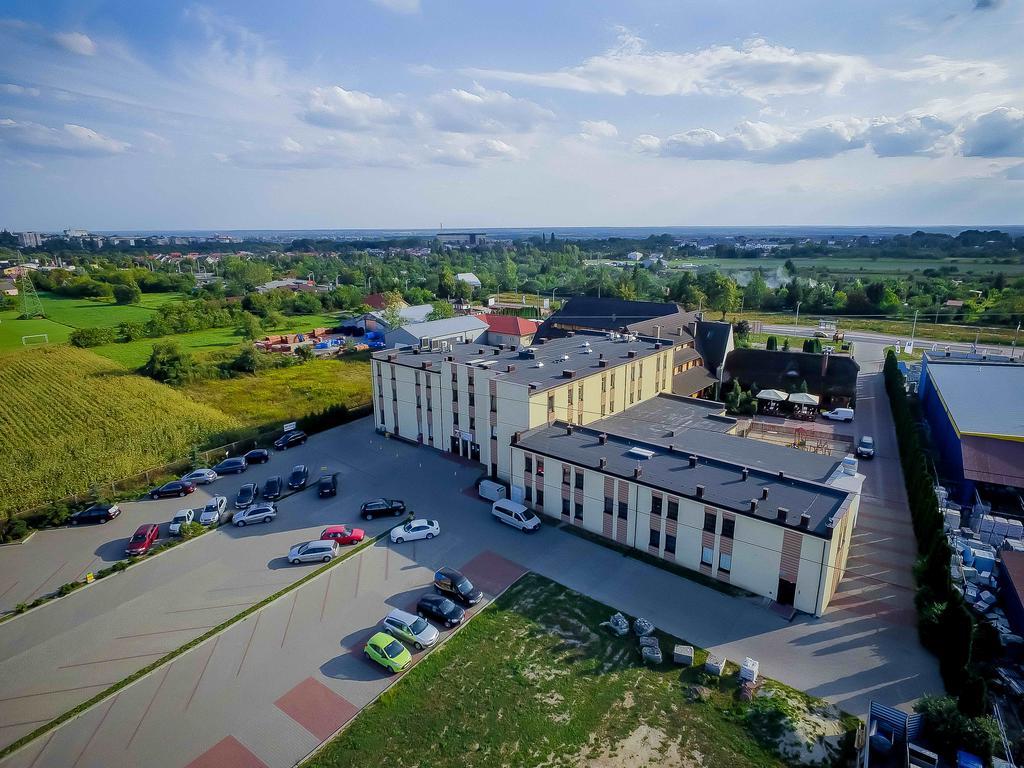 Hotel Czardasz Spa & Wellness بوتسك المظهر الخارجي الصورة